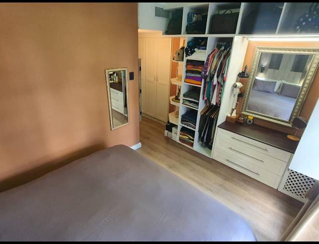 2 BEDROOM APARTMENT FOR SALE IN UMHLANGA RIDGE